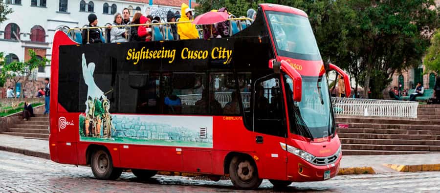 Cusco: open-top bus city tour - San Cristobal and the Colcampata Inca wall
