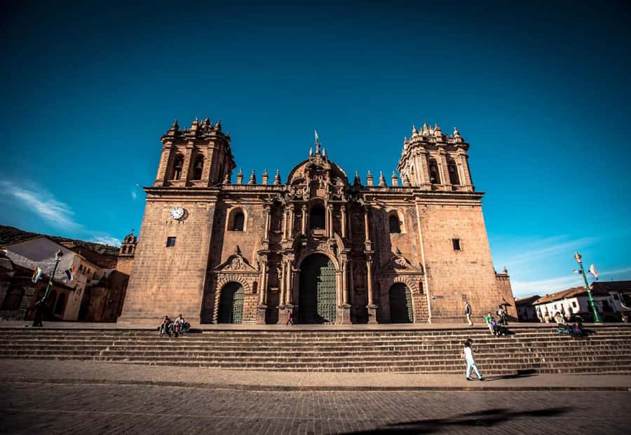 Cusco: Private City Tour and Trip to Archeological Sites - Coricancha: Inca Gold Beneath a Spanish Convent