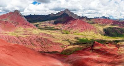 Rainbow Mountain and Red Valley Tour