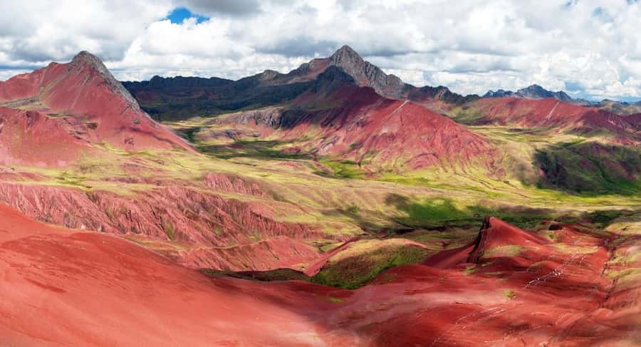 Cusco : Rainbow Mountain and Red Valley Tour - The 4 a.m. start and long ride south
