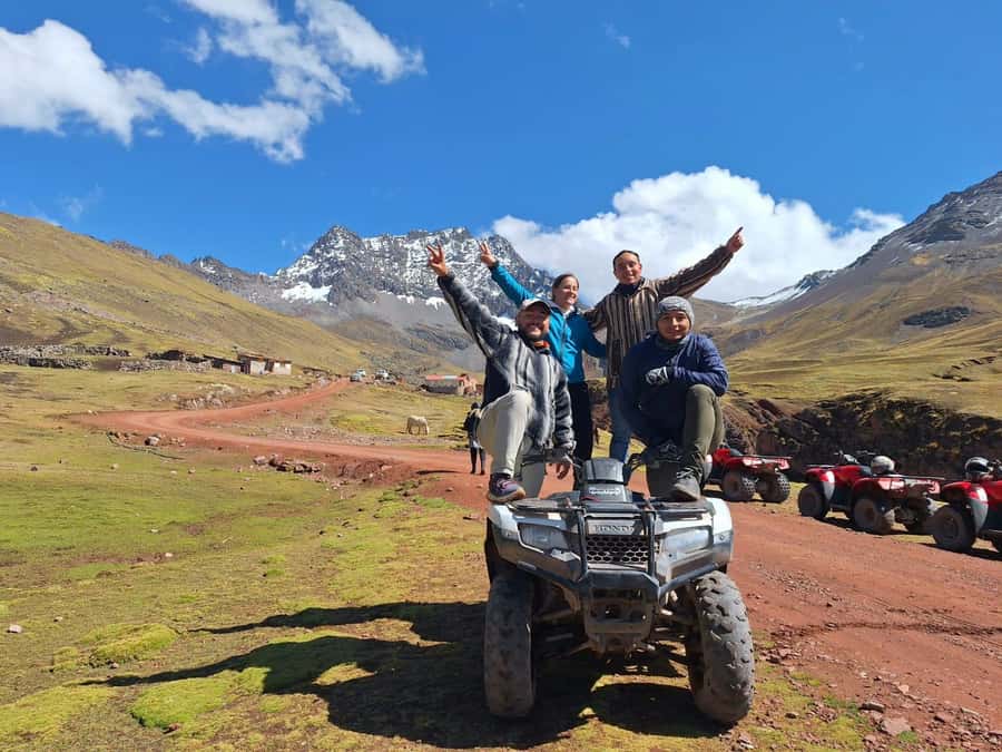 Cusco: Rainbow Mountain In Quad Bikes /walk 5 minutes/+meals - Lunch in Cusipata and the long return