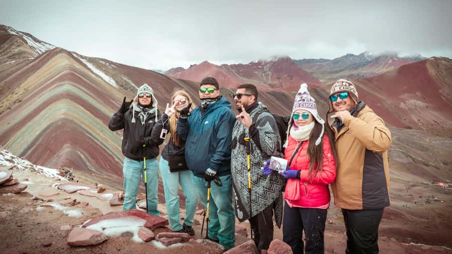 Cusco: Rainbow Mountain Tour and Red Valley Hike (Optional) - The optional Red Valley hike and current access warning