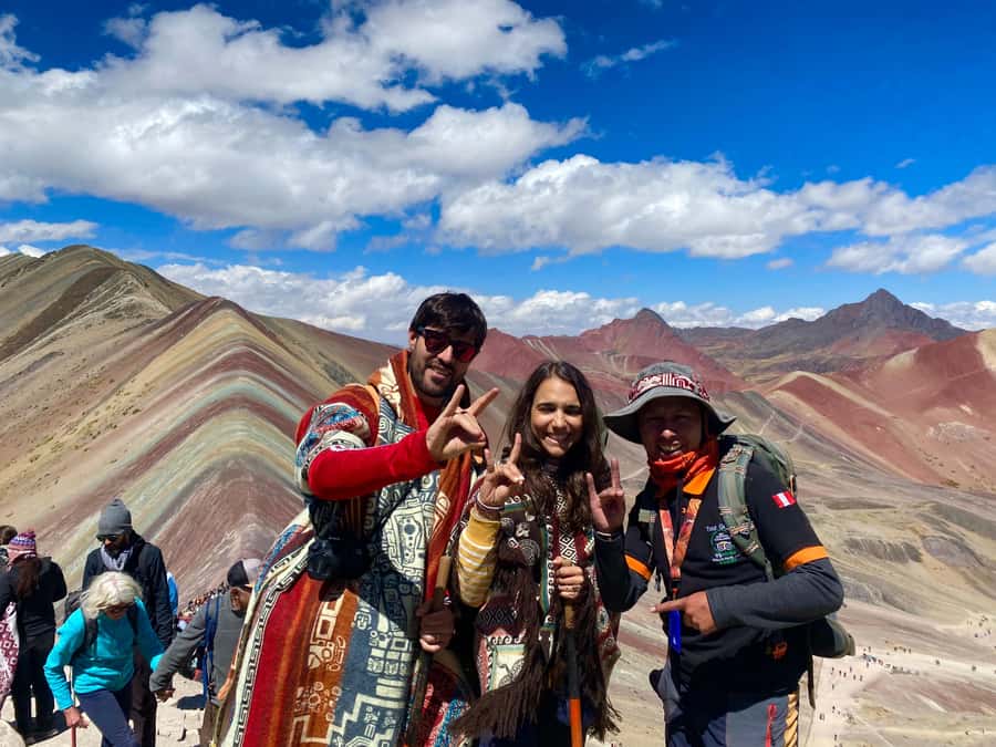 Cusco: Rainbow Mountain Tour with Meals & Red Valley Option - Why Vinicunca is worth the early alarm