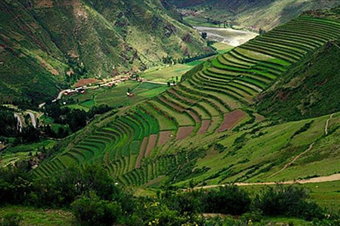 Cusco Sacred Valley and Machupicchu 4 Days - Private touring and guide quality