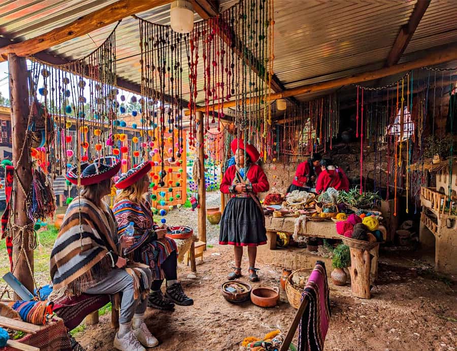 Cusco:Sacred Valley Pisaq,Ollantaytambo,Chinchero with Lunch - Guides, transport, and the rhythm of the day