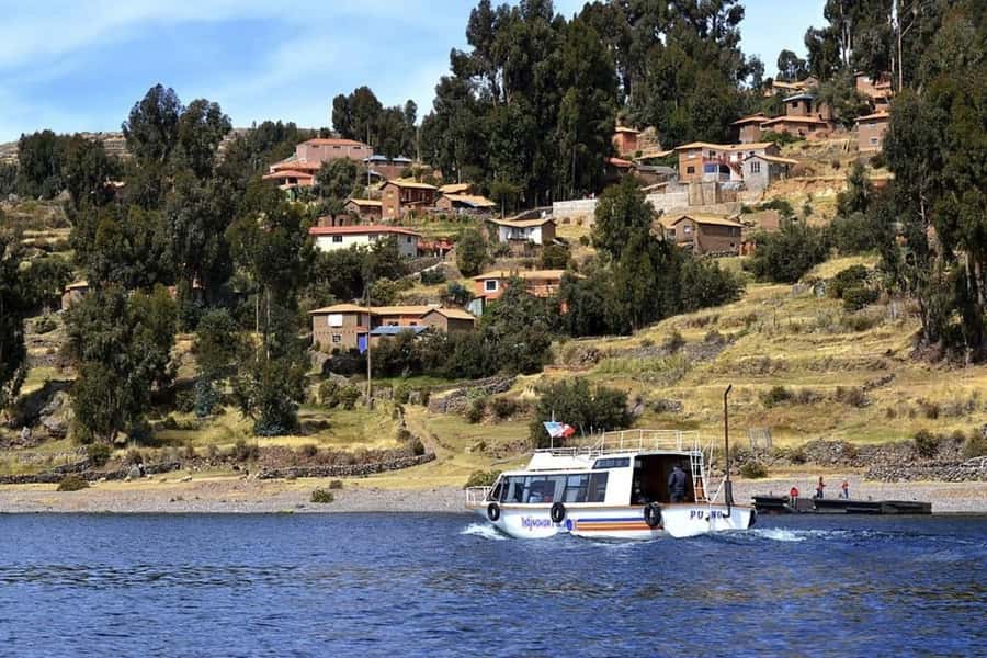 Day Trip to Uros Floating Islands and Amantani Island - Setting out from Puno around 8:00 AM