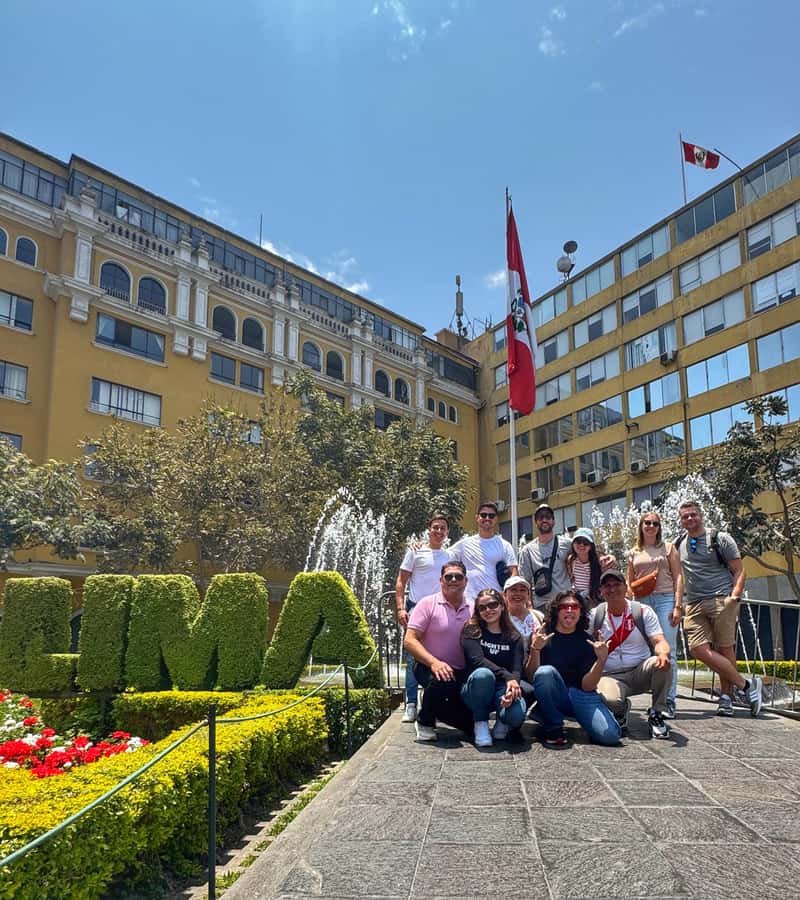 Enjoy Lima Walking Historic Center, Plaza San Martin and Plaza de Armas - Key points to know before you book