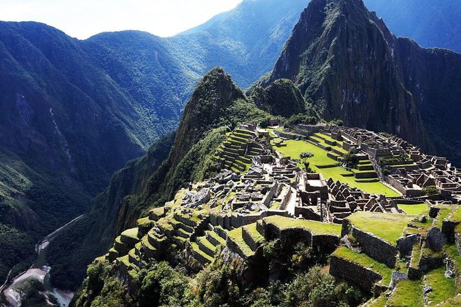 Epic Machu Picchu 2-Day Adventure by Car with Overnight Stay - The 4:30 am climb to Machu Picchu