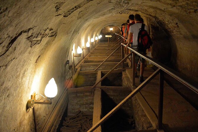 Essential Lima: Half-Day Tour with Catacombs & Pick-Up - San Francisco’s museum and colonial catacombs