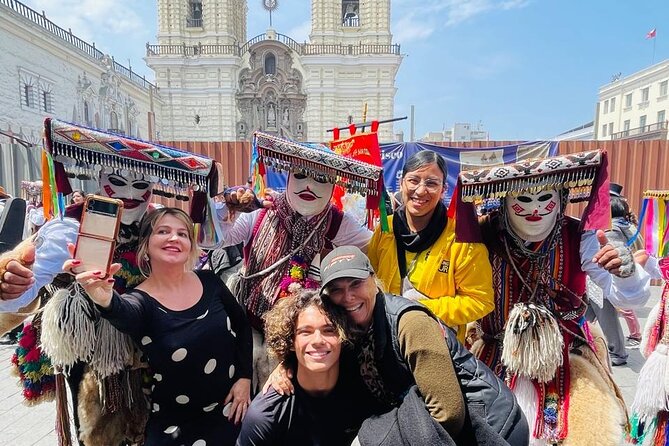 Essential Lima: Half-Day Tour with Catacombs & Pick-Up - Plaza San Martin and the story of independence