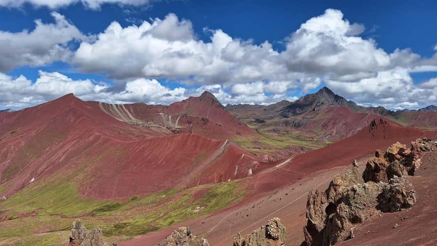 excursion to colorful mountain & red valley viewpoint cusco - The short walk to Red Valley