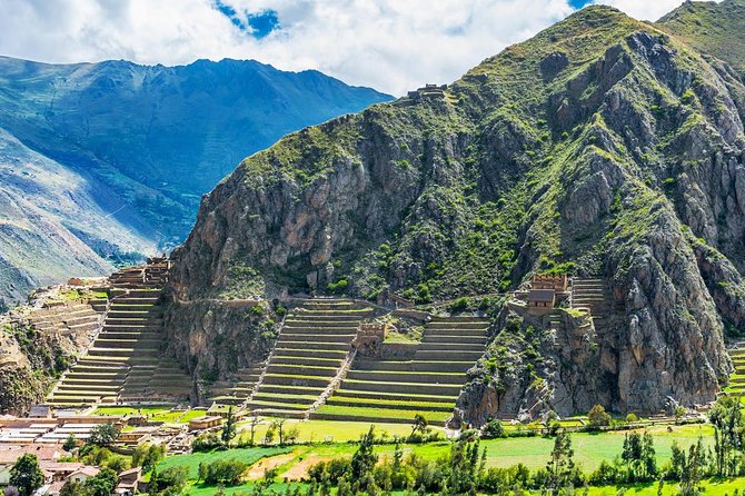 Excursion to Sacred Valley of the Incas tour - Private service. - Urubamba River and a useful lunch stop