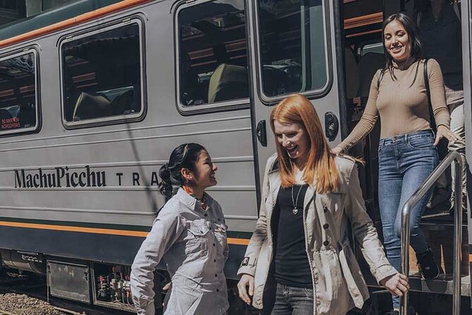 Experience Machu Picchu sustainably on a private tour from Cusco - The Caña Alta gift and what sustainable means here