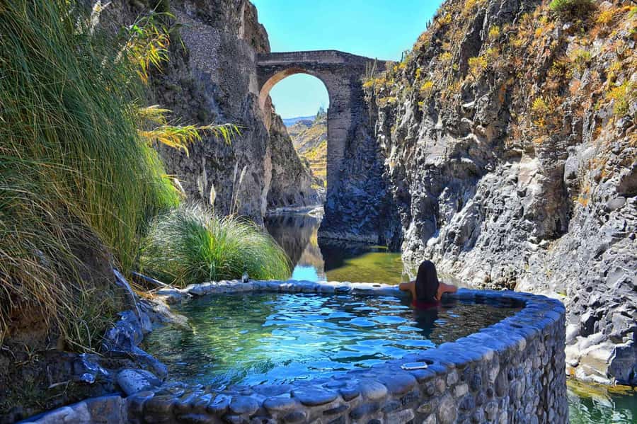 From Arequipa: Colca Valley & Thermal Baths Small-Group Trip - Why this is a useful Colca Canyon day trip