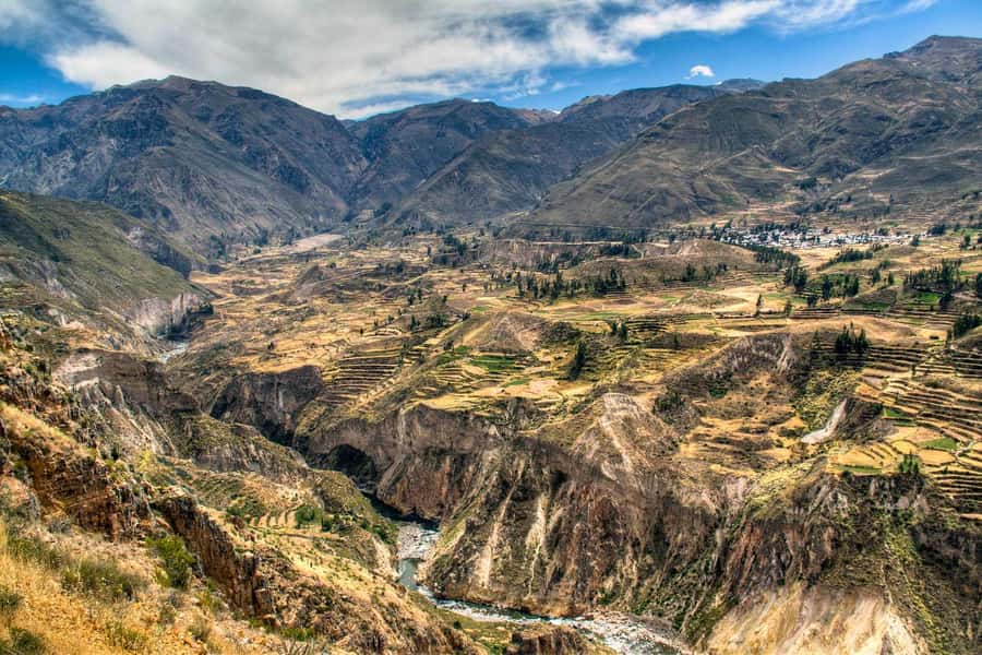 From Arequipa: Colca Valley & Thermal Baths Small-Group Trip - Antahuilque and Wayra Punku viewpoints