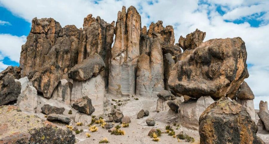 From Arequipa: Road to Pillones Waterfall - The main drawbacks to consider
