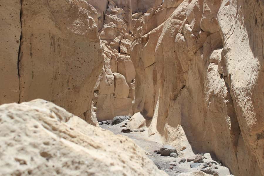 From Arequipa: Sillar Route and Hike in Culebrillas - Who should book this outing?