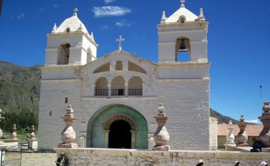 From Arequipa: Tour Colca Canyon 2 Days with End in Puno - Maca and the terraces of the Colca Valley