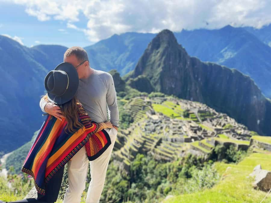 From Cusco: 1-day Machu Picchu Tour by Train - The 4:00 AM Pickup From Cusco