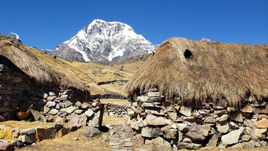 From Cusco: 7 Lakes of Ausangate Full Day Tour - What the $130 price really covers