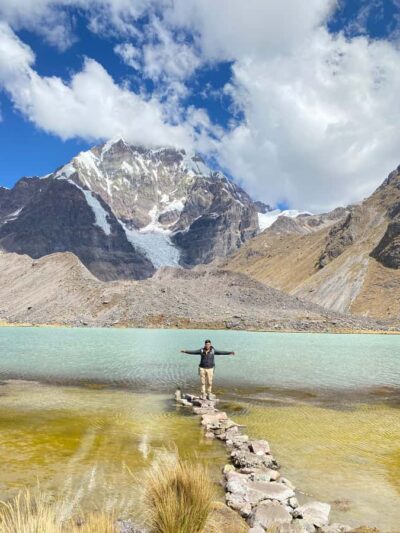 7 lakes with hot springs in Ausangate and meals