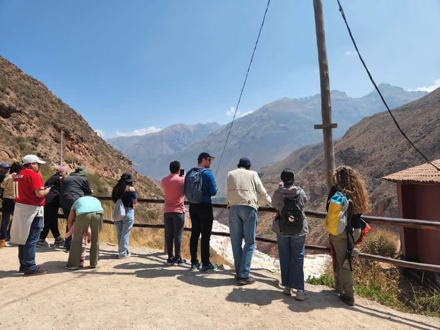 From Cusco: Chinchero, Moray, Maras and Ollantaytambo - Guides, transport, and how the day feels