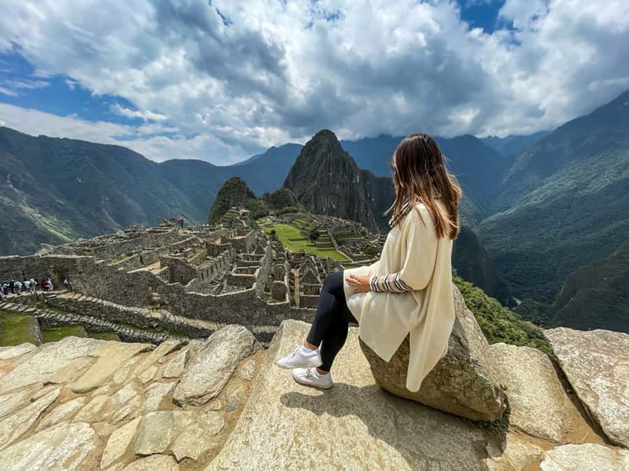 From Cusco: Full-Day Group Tour of Machu Picchu - The Ollantaytambo train ride is part of the reward
