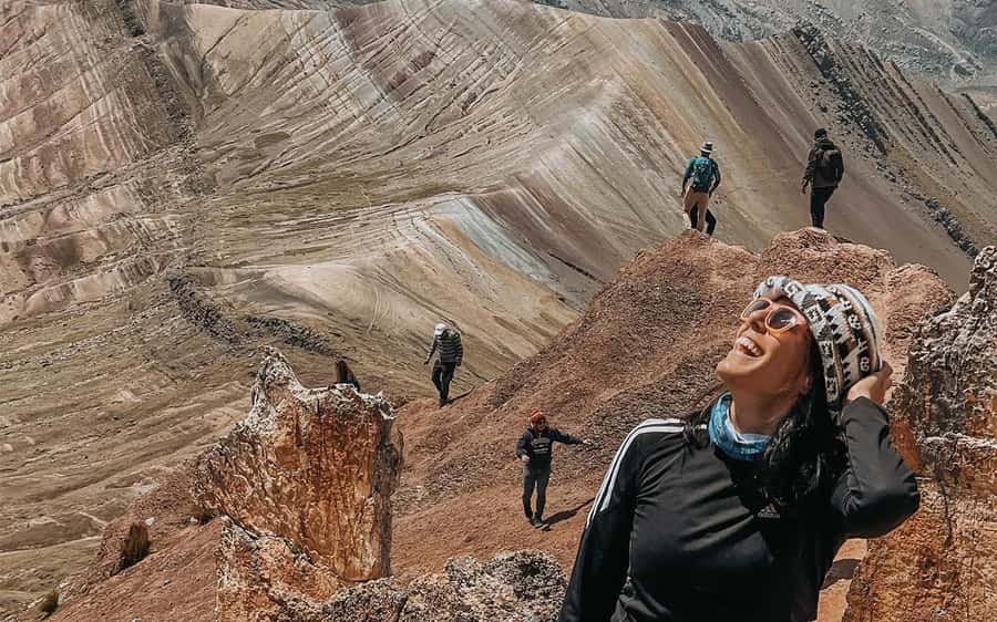 From Cusco: Full day Palccoyo Mountain tour - The 4:00 a.m. departure sets the tone