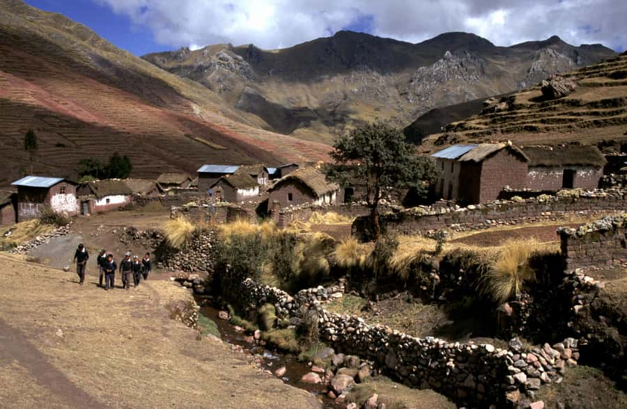 From Cusco: Full day Palcoyo Rainbow Mountain Tour - Three rainbow mountains, Rock Mountain, and the Red River