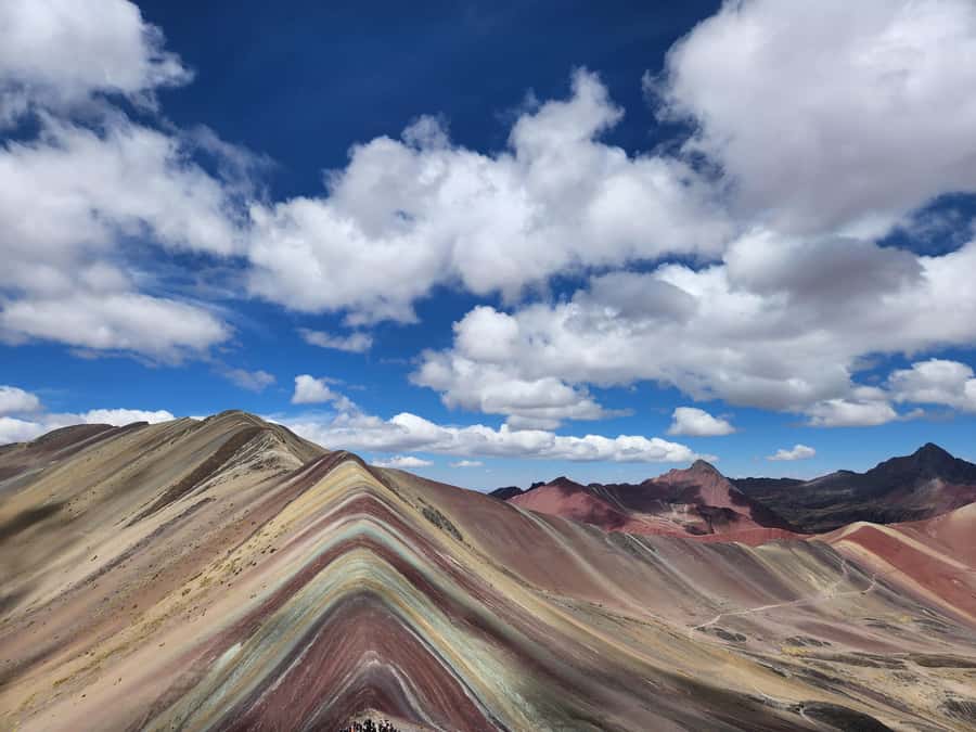 From Cusco: Full Day tour to Rainbow mountain and Red Valley - Adding the quieter Red Valley