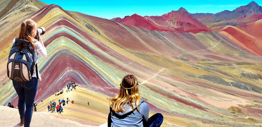 From Cusco: Guided Trip to Rainbow Mountain (6:30am option) - The Chillihuani trail and its high-Andes scenery