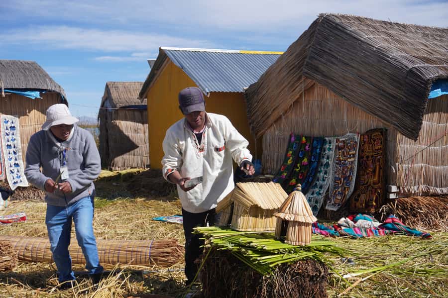 From Cusco: Lake Titicaca, Uros and Amantani by sleeper bus - What this Lake Titicaca trip really involves