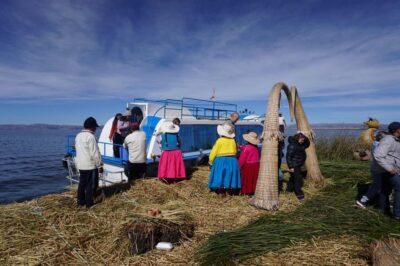 Lake Titicaca, Uros and Amantani by sleeper bus
