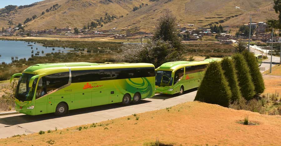 From Cusco: Lake Titicaca with a visit to Uros and Taquile - La Raya offers the biggest mountain views