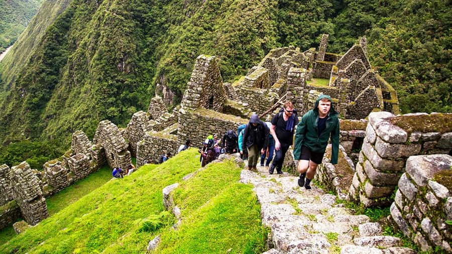 From Cusco: Machu Picchu 2-Day Inca Trail - Wiñay Wayna and the Sun Gate