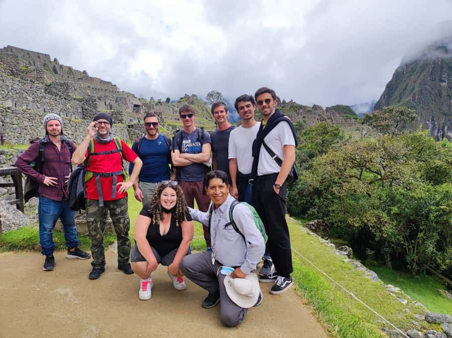 from cusco machupicchu 2 days - Walking three hours to Aguas Calientes