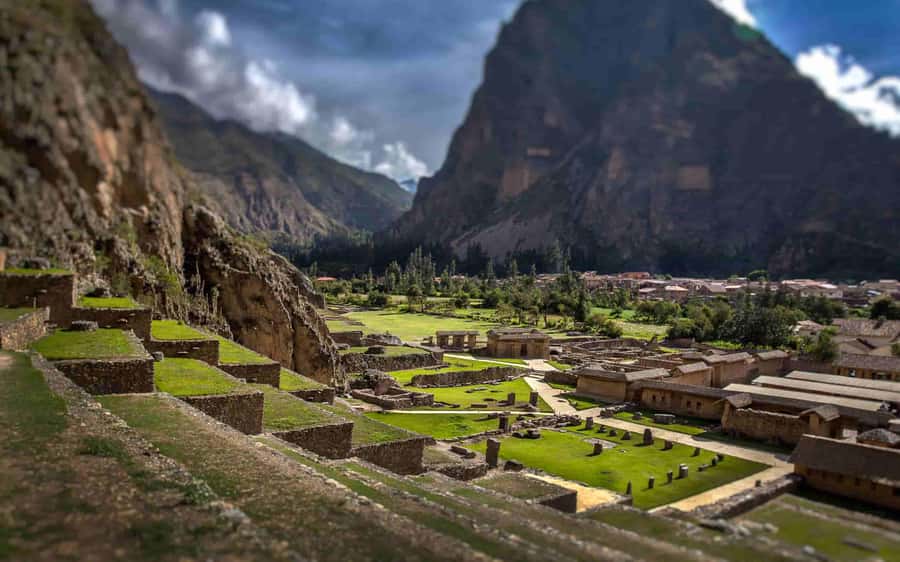 From Cusco: Maras and Moray and Ollantaytambo Tour - Maras and the salt pools that still work today