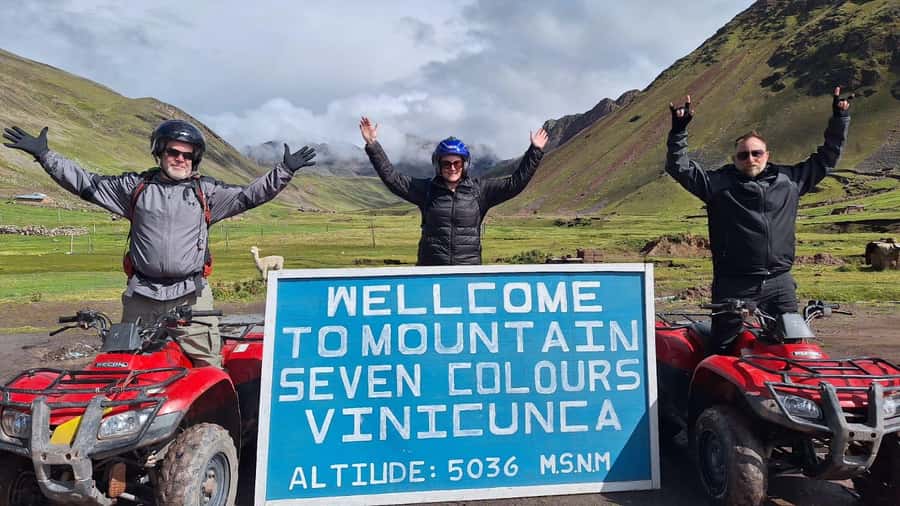 From Cusco: Mountain of colors and red valley on ATVs - Lunch and the return to Cusco