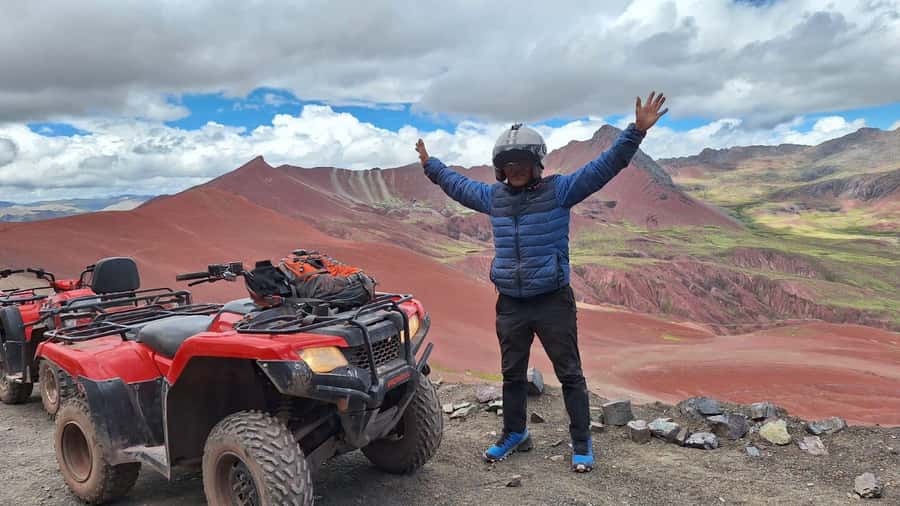 From Cusco: Mountain of colors and red valley on ATVs - Breakfast in Cusipata: useful fuel, uneven conditions
