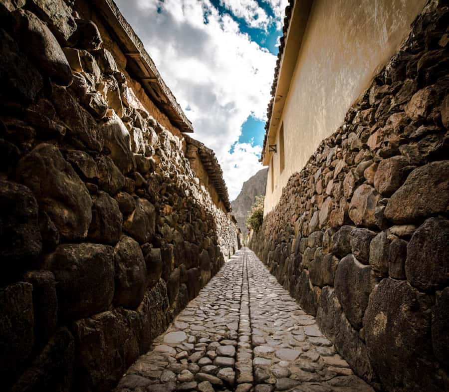 From Cusco: Ollantaytambo Fortress Half-Day Private Tour - The drive from Cusco to the Sacred Valley