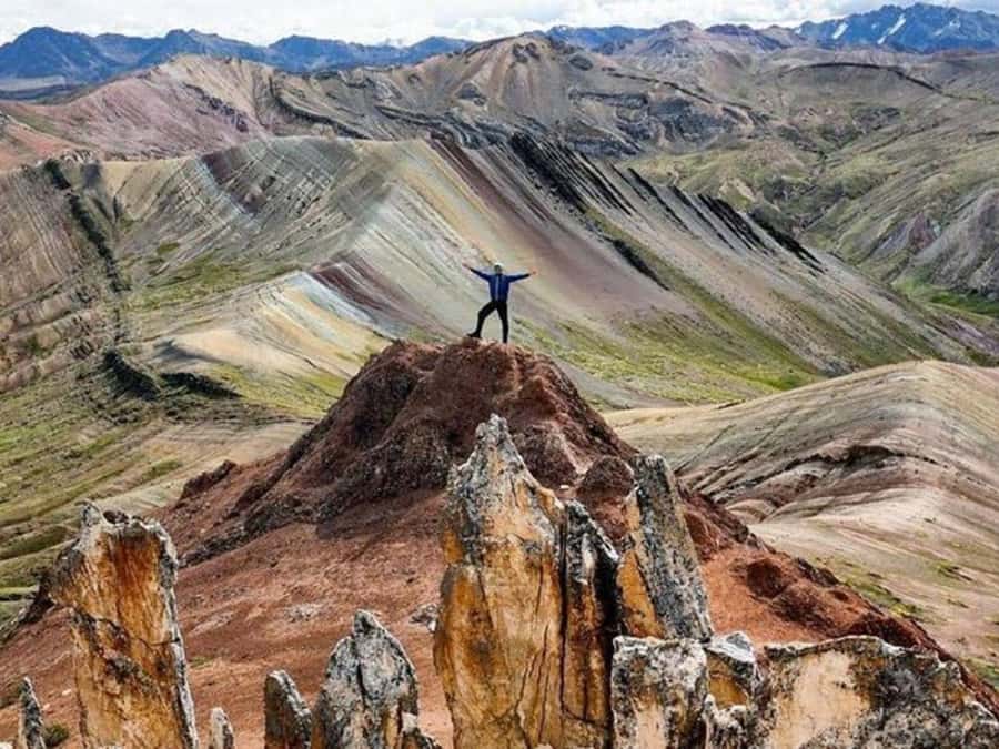 From Cusco: Palccoyo Mountain Tour full day - Colonial and Inca bridges on the way in