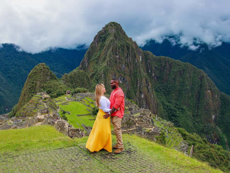 From Cusco: Sacred Valley & Machu Picchu 2-Day Tour by Train - Why this two-day route works
