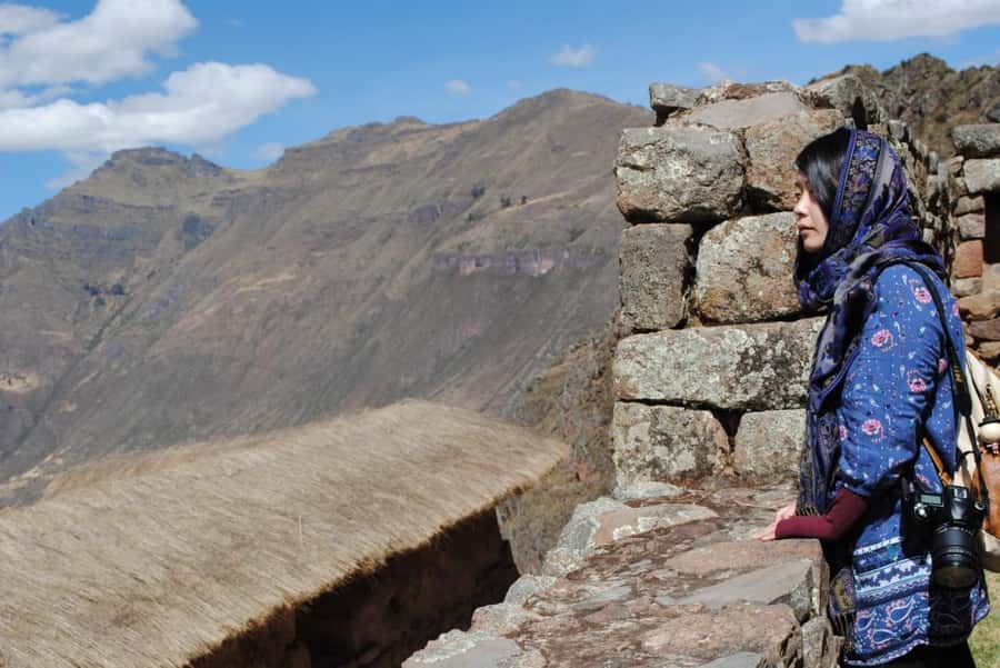 From Cusco: Sacred Valley of the Incas Full-Day Tour - A weaving demonstration with living technique