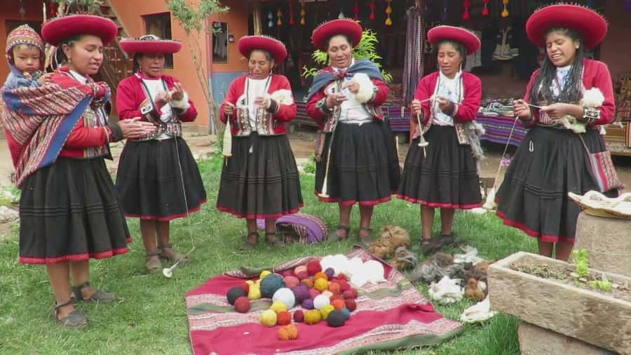 From Cusco: Sacred Valley of the Incas Full-Day Tour - Who will enjoy this day most