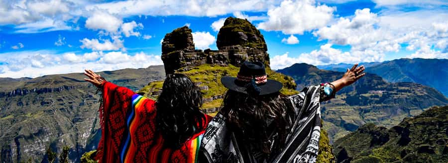 From Cusco: Waqrapukara Hike Full-Day Tour With Meals - The early drive from Cusco to Acomayo