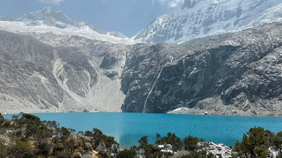 From Huaraz: Hike to the Lagoon 69 - Llanganuco Lakes: a short but worthwhile first stop