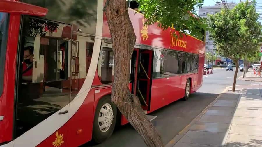 From Lima : 360° Panoramic Bus - Start on Avenida Petit Thouars in Miraflores