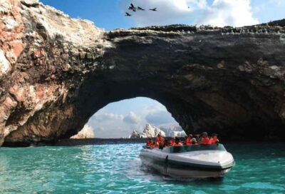 Ballestas Islands and Huacachina Sunset Day Trip