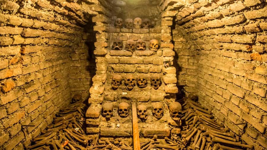 From Lima: City tour Prehispanic + Colonial & Modern Lima - San Francisco Convent and the underground Catacombs