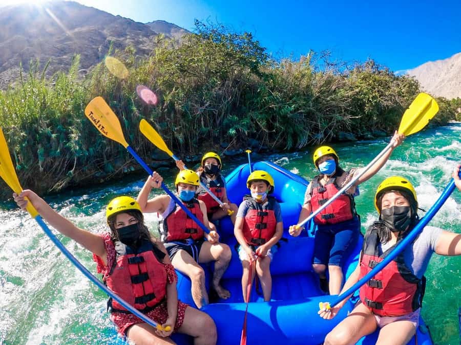From Lima | Lunahuana River Rafting | Adventure in Canete - Learning how honey reaches the jar